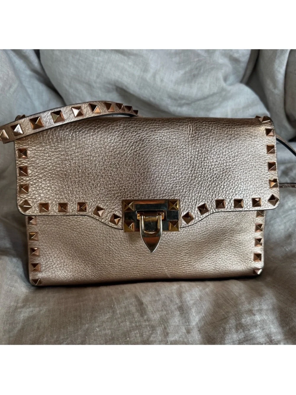 Valentino more crossbody